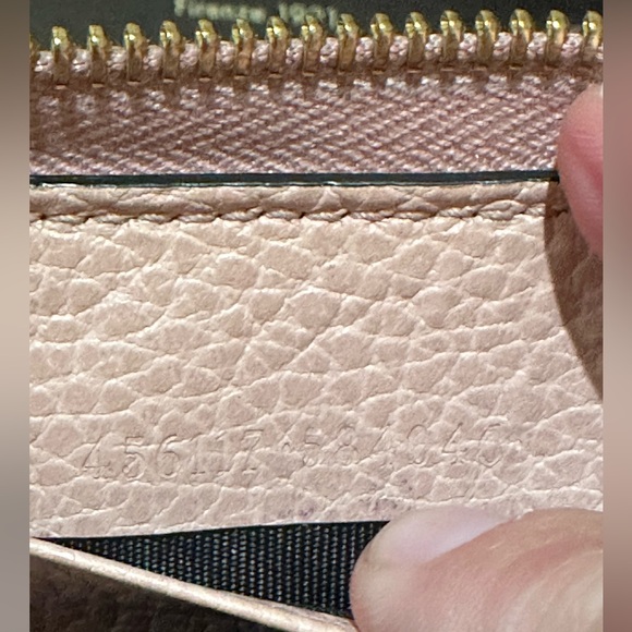 Gucci Marmont Light Blush Pink Pebbled Calfskin Zip Wallet - Picture 15 of 15
